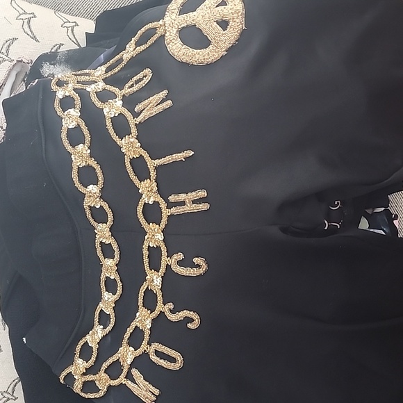 Moschino set! - Picture 4 of 6